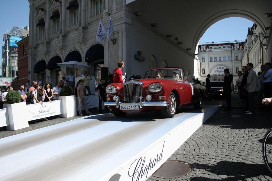  Bentley S3 Continental by Mulliner Park Ward 1963 года  (фото 7 из 15)